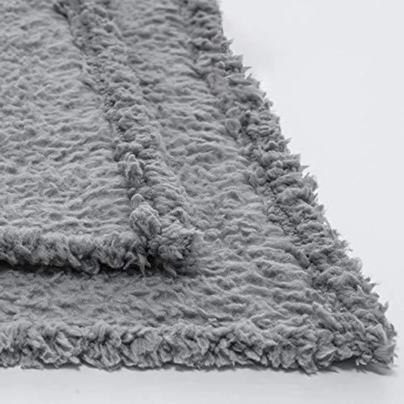 Cotton Velvet Pet Blanket - Soft Warm Dog & Cat Mat